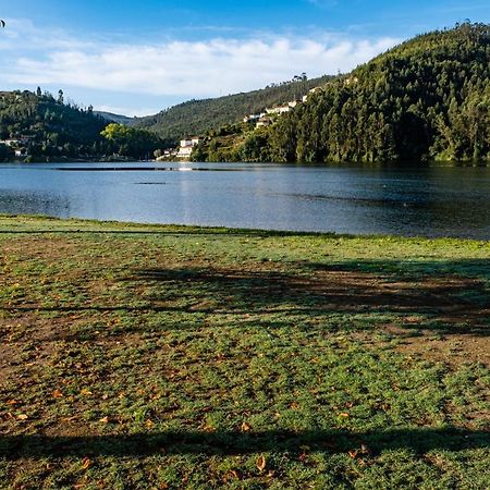Creaconfort - Casa Do Rio Rio Mau  Dış mekan fotoğraf