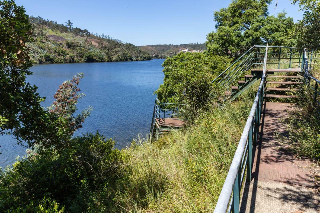 Creaconfort - Casa Do Rio Rio Mau  Dış mekan fotoğraf